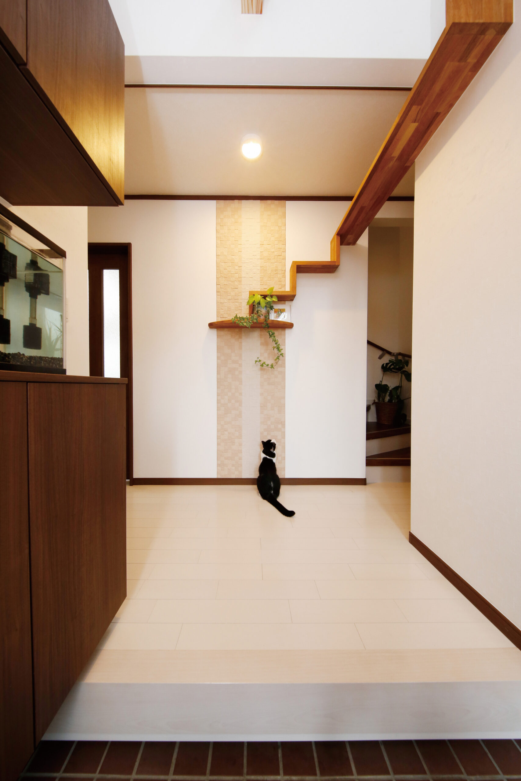来客驚く吹抜けキャットウォークの住まい（S様邸）